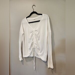 AEROPASTALE Cinch Front V-Neck Thermal